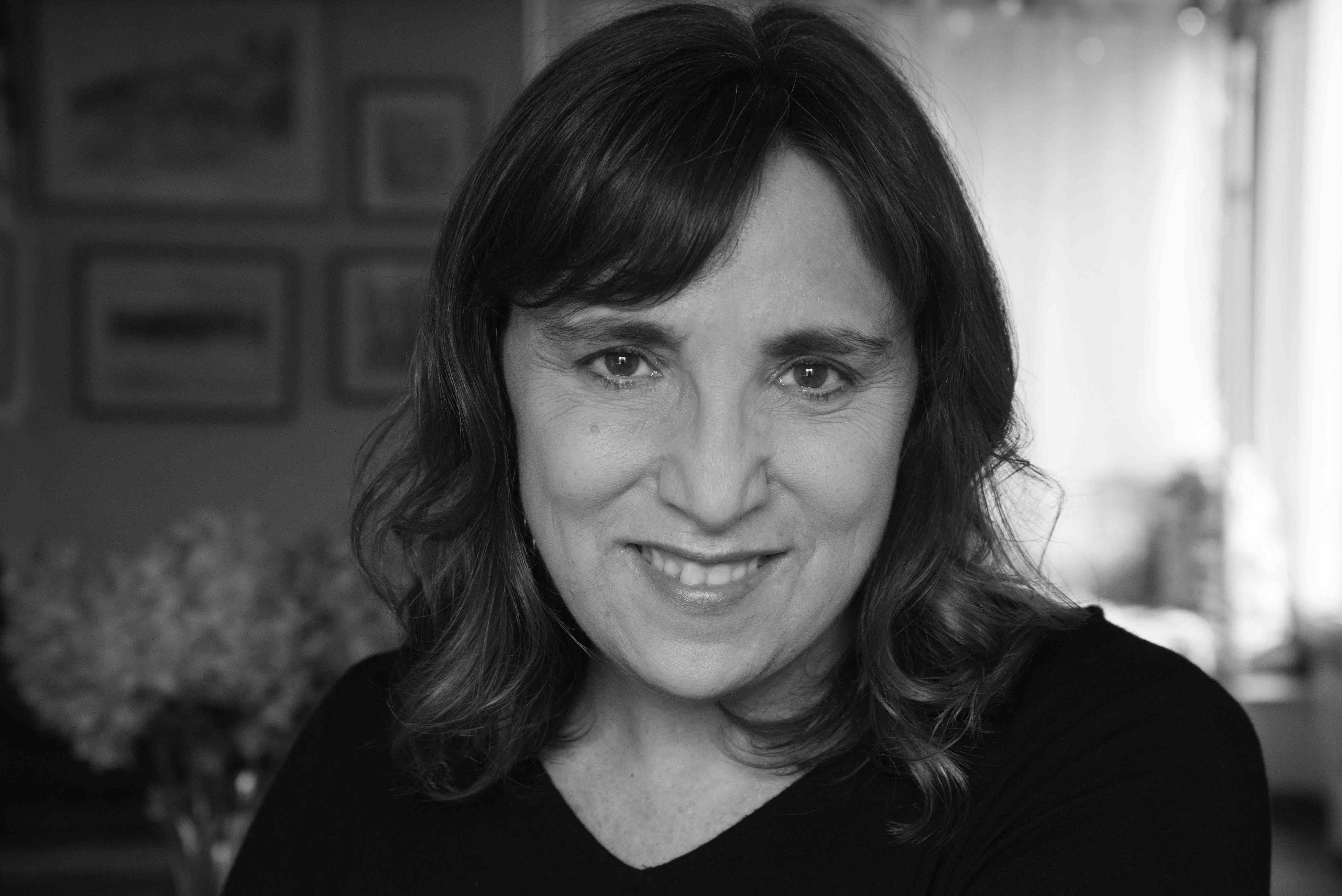 Jennifer Castle (Juliet Lofaro)